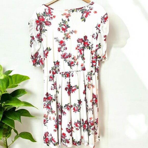 Maurices White Floral Ruched Sleeve Mini Dress Size XL - Picture 3 of 7
